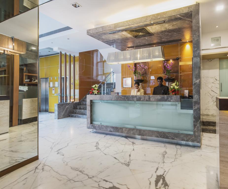 The Regale By Tunga Hotel Mumbai Exterior photo