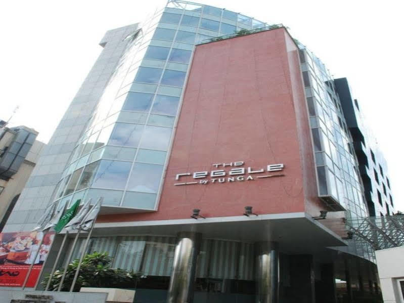 The Regale By Tunga Hotel Mumbai Exterior photo
