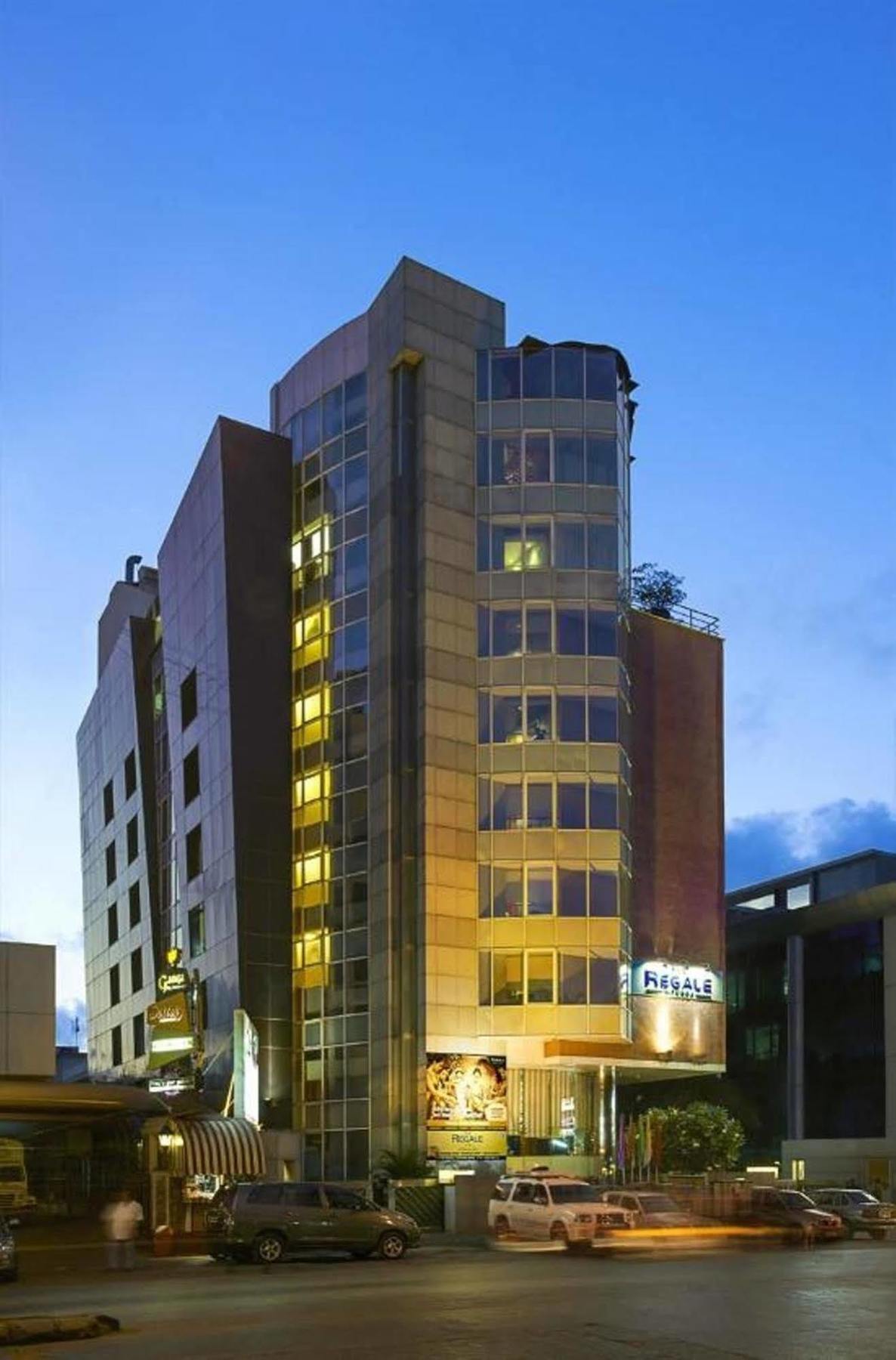 The Regale By Tunga Hotel Mumbai Exterior photo