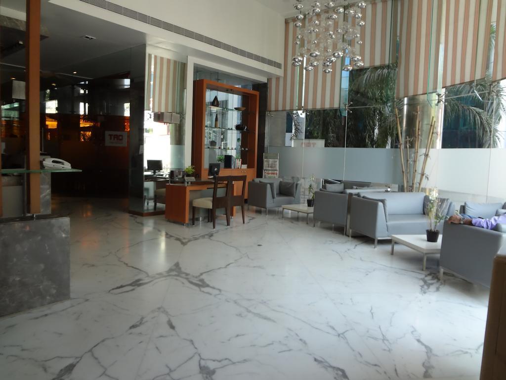 The Regale By Tunga Hotel Mumbai Exterior photo
