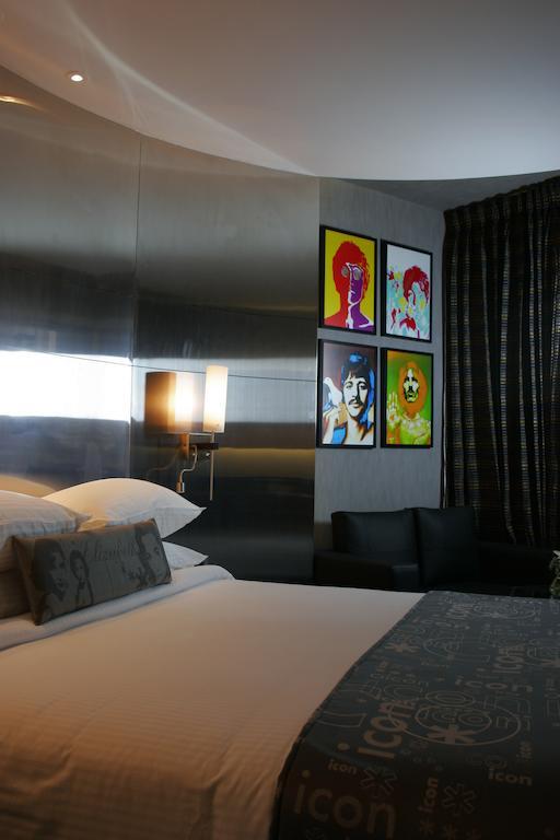 The Regale By Tunga Hotel Mumbai Exterior photo
