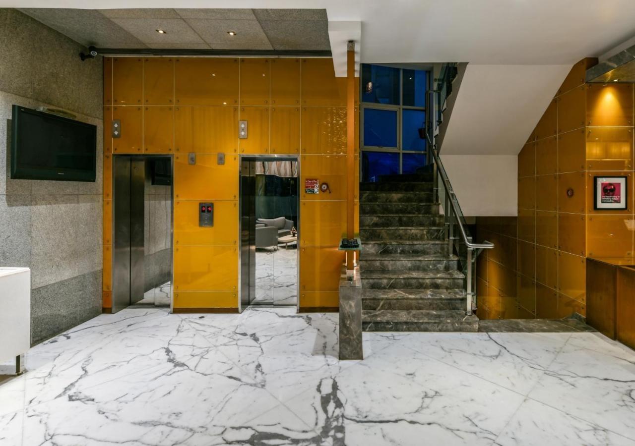 The Regale By Tunga Hotel Mumbai Exterior photo